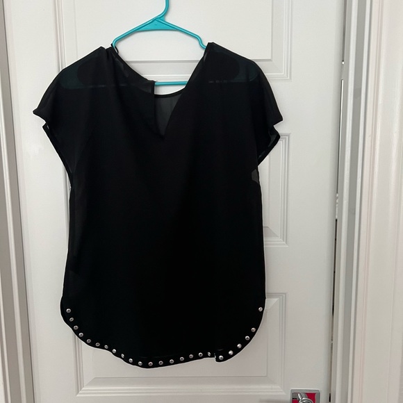 Black Top with Silver - Picture 2 of 2